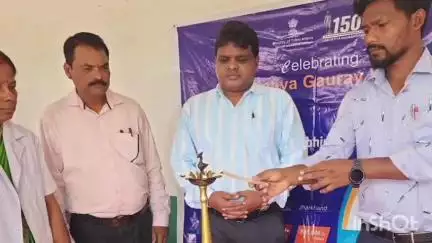 पूर्वी टुंडी: आंगनबाड़ी केंद्र पिपराटांड़ में धरती आबा जनजातीय उत्कर्ष ग्राम अभियान के तहत शिविर का आयोजन