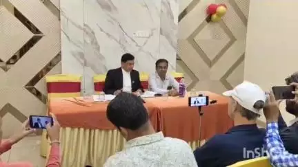 गुना नगर: गुना: मक्का खरीदी में करोड़ों की धोखाधड़ी, पीड़ित पक्ष ने एबी रोड पर प्रेस वार्ता कर रखा अपना पक्ष