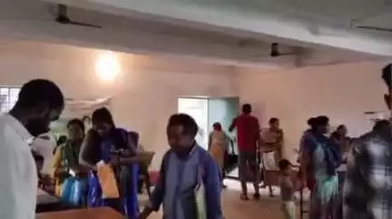 अल्बर्ट एक्का (जारी): धरती आबा जनजातीय ग्राम उत्कर्ष अभियान के तहत गोविंदपुर पंचायत भवन में शिविर का आयोजन
