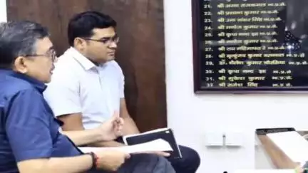 चास: बोकारो में नदी व डैम किनारे सेल्फी पर सख्ती, डीसी ने चेतावनी बोर्ड लगाने के निर्देश दिए