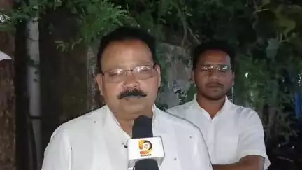 ବଲାଙ୍ଗୀର: ବାଏପାସ ରୋଡର ମନ୍ଥର କାମ ଉପରେ ଭାଗିରଥି ଛକ ଠାରେ ବିଜେଡି ବଶିଷ୍ଠ ନେତା ପାଣ୍ଡପ କୁମ୍ଭାରଙ୍କ ତିବ୍ର ପ୍ରତିକ୍ରିୟା
