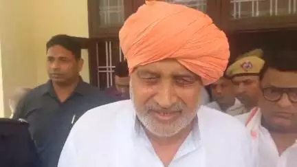 झज्जर: झज्जर में कृषि मंत्री ने लाइनमैन को किया सस्पेंड, सीएससी संचालक पर एफआईआर और रिकवरी के दिए आदेश