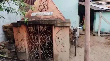 गडचिरोली: 'जागेवरील अतिक्रमण त्वरीत हटवावे '
धनराज वासेकर व त्यांच्या पत्निचा, प्रत्रकार परिषदेतून मागणी,- जयकिसान दंडार मंडळ