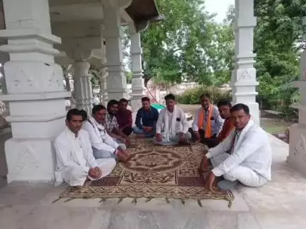 सारंगपुर: सारंगपुर में मोदी सरकार के 11 साल बेमिसाल, गांव-गली में चौपाल लगाकर गिनाई उपलब्धियां
