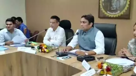 दमोह: स्मार्ट मीटरों को लेकर विवाद, सांसद राहुल सिंह ने दिया आश्वासन