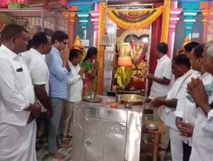 కోరుట్ల: కోరుట్ల, మెట్‌పల్లిలో పెద్దమ్మ తల్లి ఆలయాల్లో పూజలు చేసిన ఎమ్మెల్యే డాక్టర్ సంజయ్