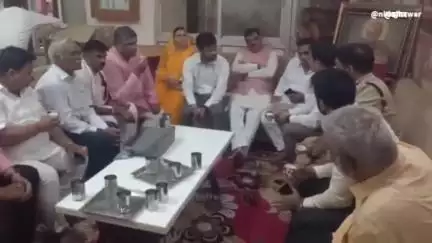 खंडवा नगर: श्री दादाजी मंदिर में सांसद, कलेक्टर व एसपी सहित ट्रस्ट की बैठक, भूमि पूजन की तैयारियों का जायजा लिया गया