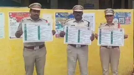 శంకరంపేట ఏ: ప్రజలు సైబర్ క్రైమ్ బారిన పడకుండా  అవగాహన పెంచుకోవాలి: పెద్ద శంకరంపేట లో డిఎస్పీ ప్రసన్నకుమార్