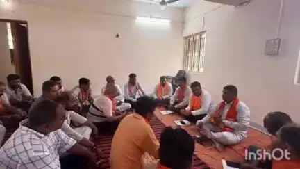 દાંતા: અંબાજી ભાજપ મંડળની બેઠક મળી, સેવા, સુશાસન અને ગરીબ કલ્યાણના 11 વર્ષ પૂર્ણ થતા બેઠકનું આયોજન કરાયું.
