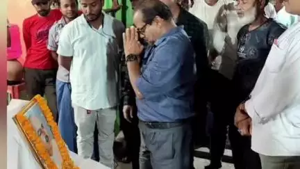 মুর্শিদাবাদ জিয়াগঞ্জ: বাহাদুরপুর অঞ্চলে বাগডহর বিজেপি পার্টি অফিসে পশ্চিমবঙ্গ দিবস উদযাপনে বিধায়ক গৌরী শংকর ঘোষ