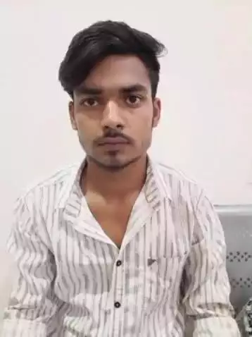 वाड्रफनगर: सामुदायिक स्वास्थ्य केंद्र रघुनाथ नगर में हुड़दंग मचाने वाले तीन आरोपियों को पुलिस ने किया गिरफ्तार