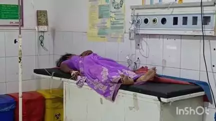 सिकंदरा: महादेव सिमरिया के पास बाइक से गिरकर महिला घायल हुई