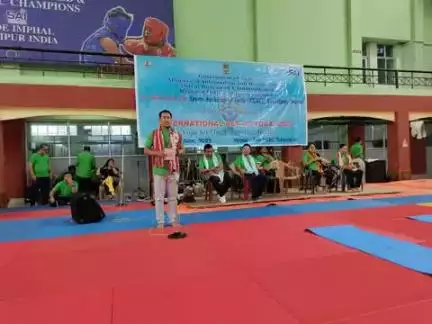 Dr. Engam Pame, Regional Director CBC & PIB, RO, Imphal delivers an inspiring keynote at the #InternationalDayofYoga2025 event organized by CBC Imphal in collaboration with SAI-NERC, Takyel, Imphal.