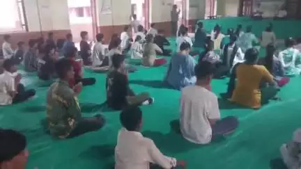 નાંદોદ: રાજપીપળામાં આવેલ MR વિદ્યાલય ખાતે તાલુકા કક્ષાનો આંતરરાષ્ટ્રીય યોગ દિવસની ઉજવણી કરવામાં આવી