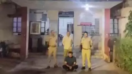 सीकर: लोसल पुलिस ने मादक पदार्थों की तस्करी के आरोप में 1 साल से फरार ₹2000 के इनामी बदमाश को किया गिरफ्तार