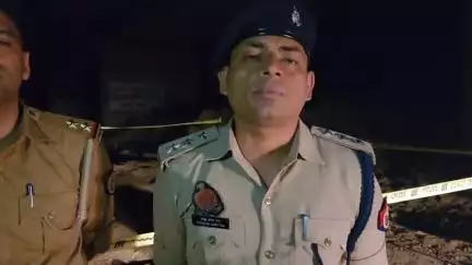 आगरा: तेज नगर गुम्मट में युवक को गोली मारकर घायल करने वाले अभियुक्त को यमुना नदी के पास मुठभेड़ के दौरान किया गया गिरफ्तार