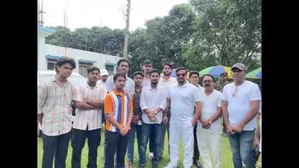 খোয়াই: অফিসটিলা আম্রকুঞ্জে মন্ত্রী সুশান্ত চৌধুরীর সঙ্গে সাক্ষাৎ করলেন বিজেপির নেতৃত্বরা