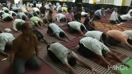 मालथोन: अंतर्राष्ट्रीय योग दिवस पर मालथौन ऑडिटोरियम में योग शिविर का आयोजन किया गया