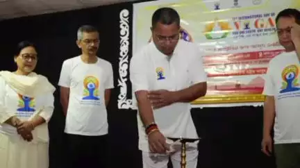 করিমগঞ্জ: শ্রীভূমি জেলা প্রশাসনের ব্যবস্থাপনায় বঙ্গভবনে 11 তম আন্তর্জাতিক যোগ দিবস উদযাপন,উপস্থিত মন্ত্রী