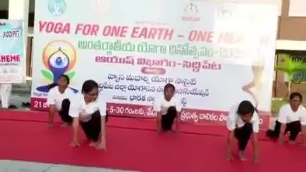 సిద్దిపేట అర్బన్: యోగాను మన జీవితంలో ఒక భాగం చేసినప్పుడే మనసు, శరీరం, ఆత్మ స్వచ్చంగా ఉంటుంది : జిల్లా కలెక్టర్ కే.హైమావతి