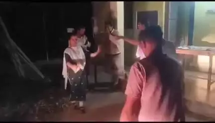 नरसिंहपुर: गाडरवारा MPEB में पदस्थ प्रभारी महिला जूनियर इंजीनियर ने जन्मदिन की पार्टी में किया डांस, वीडियो आया सामने