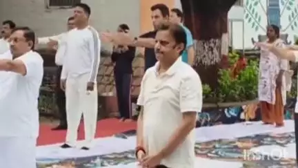 हुज़ूर: मार्तंड स्कूल में डिप्टी सीएम राजेन्द्र शुक्ल ने किया योग, दी शुभकामनाएं, कहा- 175 देशों ने योग अपनाया