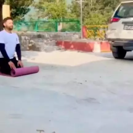 मोरंग: 11वीं अंतर्राष्ट्रीय योग दिवस के अवसर पर भाजपा किन्नौर ने आकपा में किया योगाभ्यास, किए विभिन्न प्रकार के आसन
