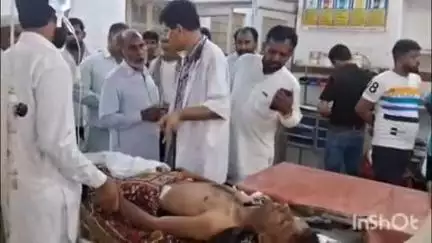 पोकरण: नाचना ट्यूबेल पर कृषि कार्य करते समय युवक को लगा करंट, गंभीर अवस्था में किया जोधपुर रेफर