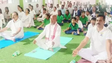 মৰাণ: মৰাণ আৰু খোৱাঙতো অনুষ্ঠিত কৰা হয় ৰাষ্ট্ৰীয় যোগ দিৱস, অংশ ল'লে বিধায়ক আৰু জিলা উন্নয়ন প্ৰাধিকৰণৰ অধ্যক্ষই