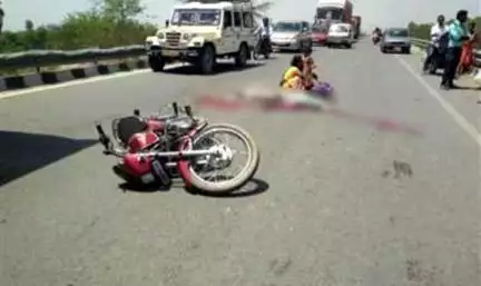 अब अचानक ब्रेक लगाने से नहीं फिसलेंगे 2 व्हीलर वाहन, बाइक और स्कूटर के लिए नया सेफ्टी फीचर ला रही सरकार