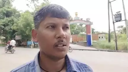 बेल्थरा रोड: हिंसक मारपीट में जख्मी की हालत बिगड़ी, कार्रवाई के लिए उभांव थाने पहुंचा जख्मी का भाई