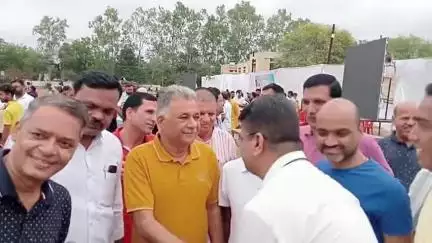 शाजापुर: पालक महासंघ मप्र की शाजापुर इकाई ने शिक्षा मंत्री को 11 सूत्रीय मांगों का ज्ञापन सौंपा