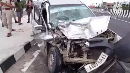 পূব যোৰহাট: চটাইৰ ৰাষ্ট্ৰীয় ঘাইপথত ভয়ংকৰ দুৰ্ঘটনা, থিতাতে নিহত এজন , গুৰুতৰ ভাৱে আঘাতপ্ৰাপ্ত এজন