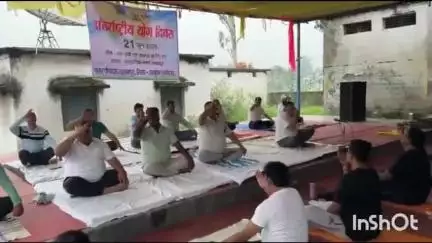 लखनपुर: योग दिवस पर लखनपुर सामुदायिक भवन में योग कार्यशाला का आयोजन, अतिथि के रूप में MLA राजेश अग्रवाल हुए शामिल