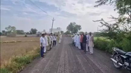 बहादुरगढ़: शिकायत के बाद सिद्धीपुर से मंडेला तक सड़क की गुणवत्ता में सुधार किया जाएगा