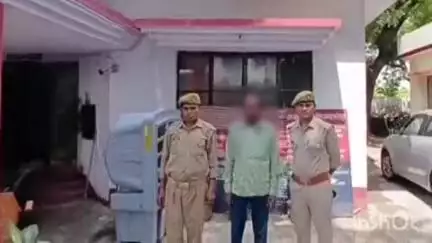 बिंदकी: औंग थाना पुलिस ने 10 वर्ष पहले तमंचे के साथ पकड़े गए वारंटी अभियुक्त को किया गिरफ्तार, भेजा न्यायालय