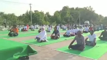 నల్గొండ: మానవుడు ఆరోగ్యంగా ఉండడం కోసం యోగా ఉపయోగపడుతుంది: ఎంజి యూనివర్సిటీ విసి ఖాజా అల్తాఫ్ హుస్సేన్