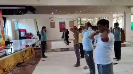 बड़वाह: बड़वाह में न्यायाधीश की उपस्थिति में अंतर्राष्ट्रीय योग दिवस मनाया गया