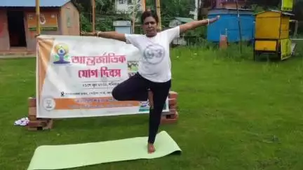 কল্যাণী: কল্যাণীর সেন্ট্রাল শ্যামাপ্রসাদ ভবনে আন্তর্জাতিক যোগ দিবস পালন করা হলো বিজেপির পক্ষ থেকে