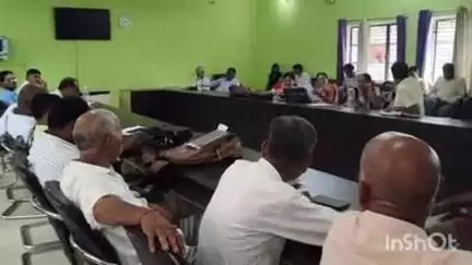 धनघटा: धनघटा तहसील पर संपूर्ण समाधान दिवस का आयोजन, अपर पुलिस अधीक्षक ने समस्याएं सुनीं और किया निस्तारण