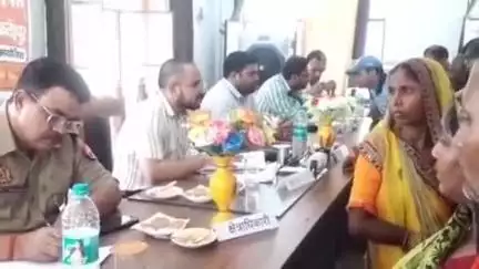 खागा: खागा में CDO ने आलाधिकारियों के साथ सुनी जनसमस्या, एक सैकड़ा शिकायती पत्र की सुनवाई, राजस्व संबंधित मामले अत्यधिक