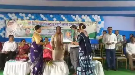 ঝাড়গ্রাম: ঝাড়গ্রামে অনুষ্ঠিত হল জেলার মাধ্যমিক ও উচ্চমাধ্যমিকের কৃতি ছাত্র-ছাত্রীদের সংবর্ধনা অনুষ্ঠান, উপস্থিত মন্ত্রী