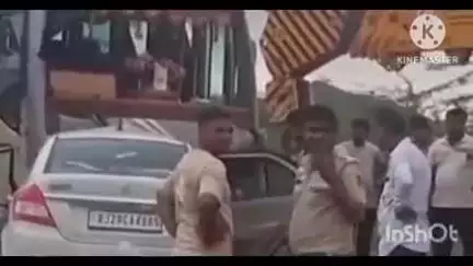 परबतसर: मेगा हाईवे पर बस और दो कारों के बीच हुई भिड़ंत, चार लोगों की हुई मौत, गाड़ियां चकनाचूर, मची चीख-पुकार