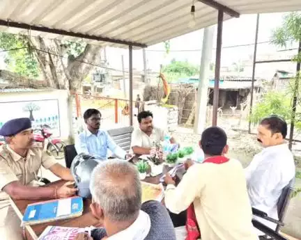पिपरिया: पिपरिया थाना में भूमि विवाद के निपटारे के लिए जनता दरबार का आयोजन, सात मामलों पर हुई सुनवाई