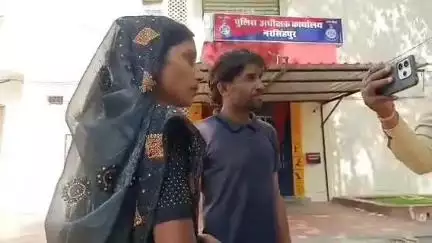 नरसिंहपुर: कंधरापुर की महिला ने एसपी से की शिकायत, बाटिया में मजदूरी के पैसे बिना गाली देकर भगाया