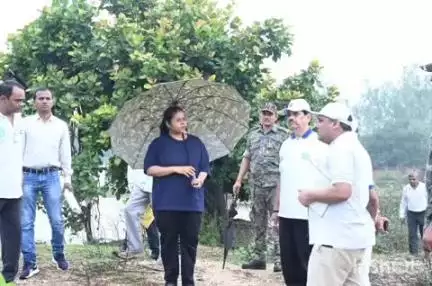 चतरा: उपायुक्त ने चंगेर तथा पाओ गांव में प्रस्तावित नव जेल निर्माण व मेडिकल कॉलेज स्थल का किया निरीक्षण