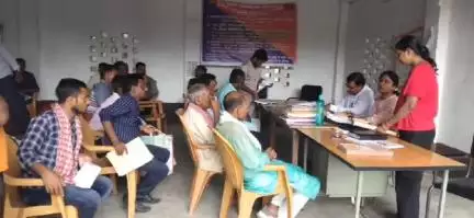 हलसी: हलसी थाना में भूमि विवाद के निपटारे के लिए जनता दरबार का आयोजन, 14 मामलों पर हुई सुनवाई