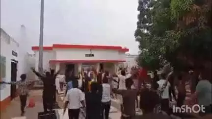अनूपपुर: जेल की दीवारों के भीतर गूंजा योग का मंत्र, बंदियों ने जाना तनावमुक्त जीवन का रहस्य