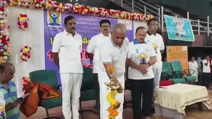 యోగా ను ప్రజలంతా తమ జీవితంలో అంతర్భాగం చేసుకోవాలి: యానాం లో పుదుచ్చేరి ప్రభుత్వ ఢిల్లీ ప్రత్యేక ప్రతినిధి మల్లాడి