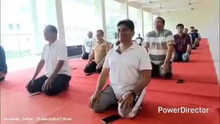 कटिहार: अंतरराष्ट्रीय योग दिवस के मौके पर अल करीम विश्वविद्यालय में योग कार्यक्रम का हुआ आयोजन, कई अन्य रहे मौजूद